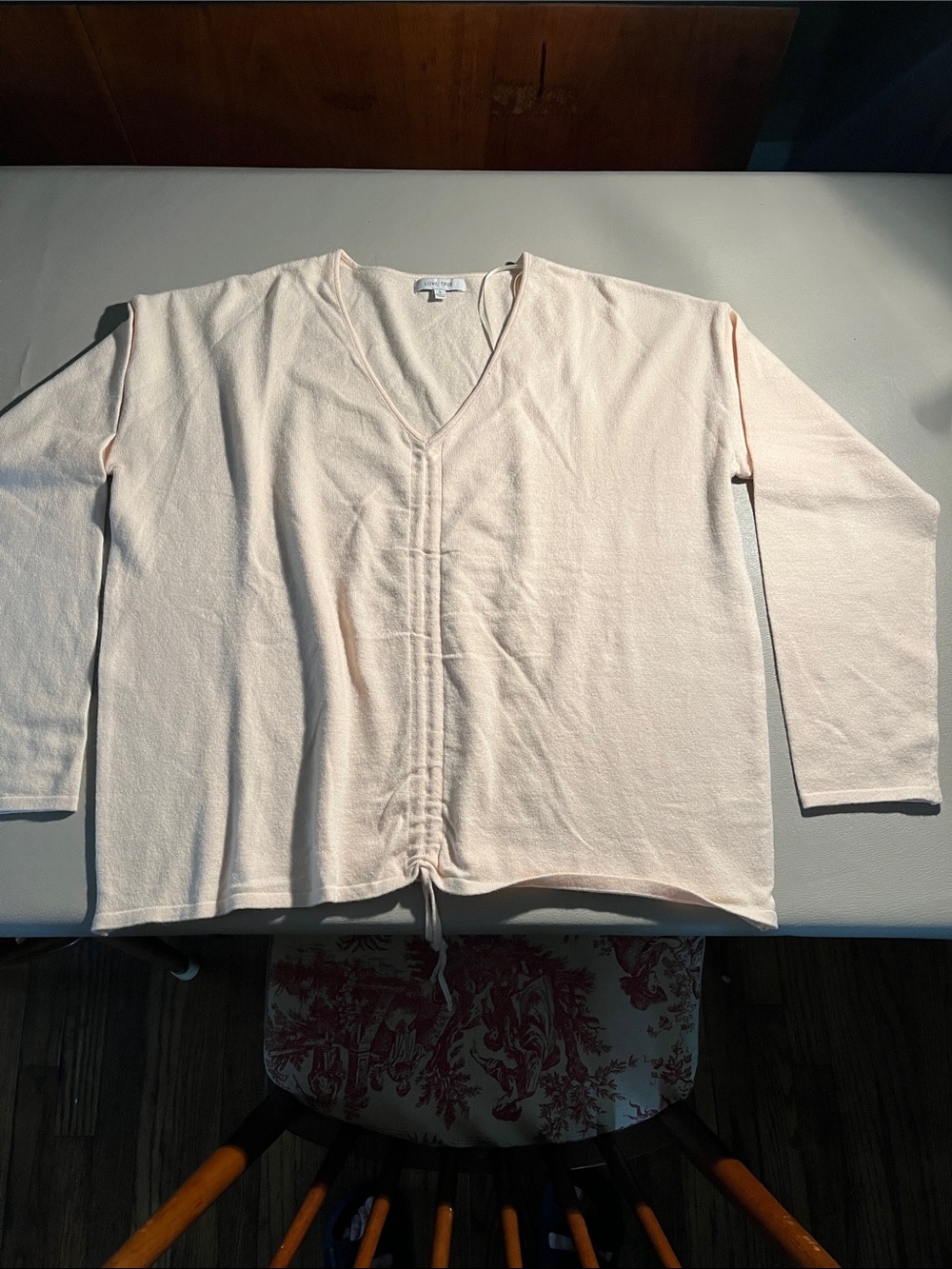 Love Tree Blush V-Neck Knit Top